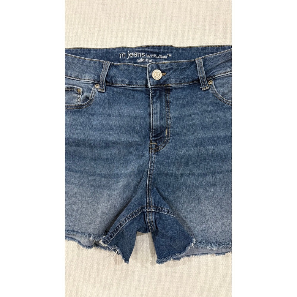 Maurices Denim Shorts Womens 16W Blue Excellent Mid-Rise Frayed Hem Stretch